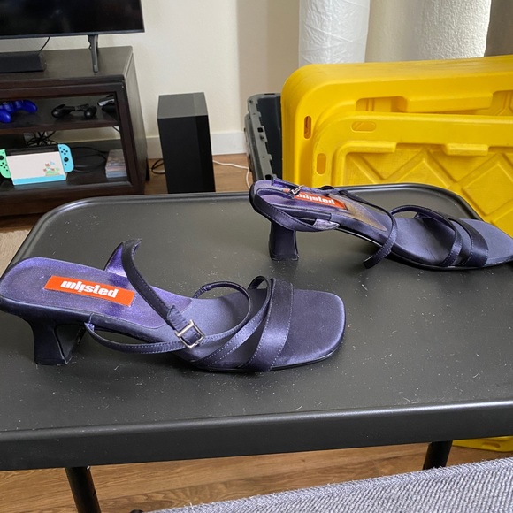 Kitten heels - Picture 3 of 3